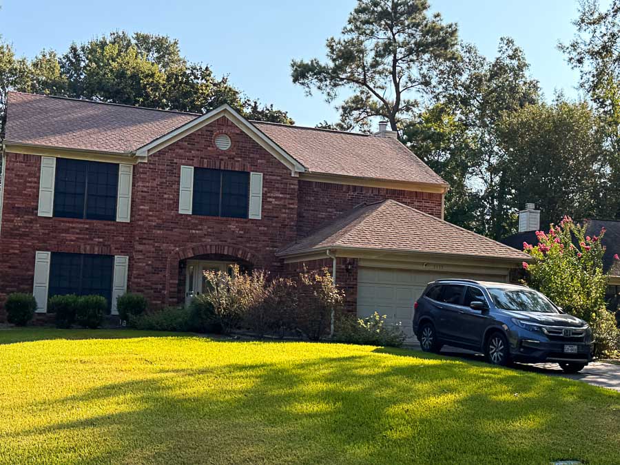Kingwood residential homes / street, Kingwood Houston real estate